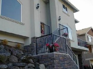 9021 Sand Point NE, Seattle, WA 98115