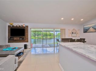 18790 Cloud Lake Cir, Boca Raton, FL 33496