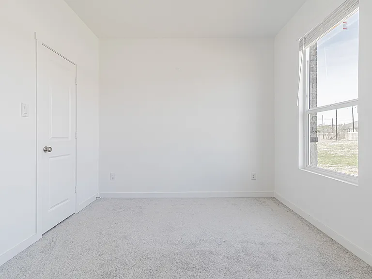 Bedroom 2 (Guest)