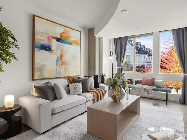 4422 Bagley Avenue N #108, Seattle, WA 98103