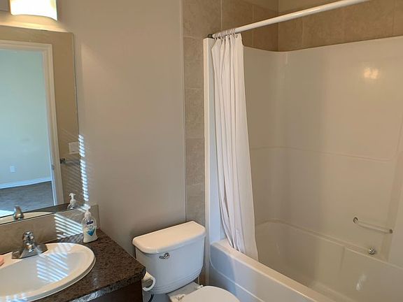 4th image of 180 Riverstone Rdg #30