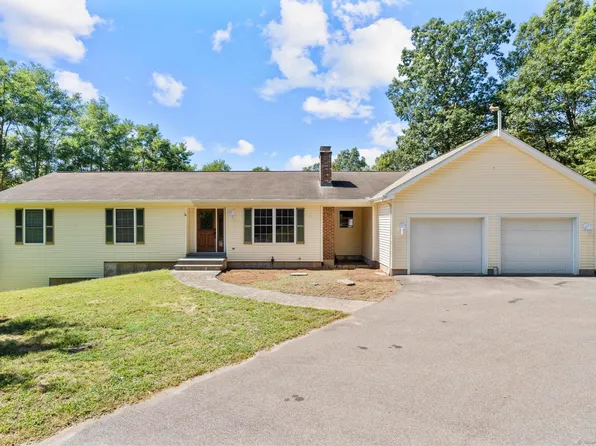 24 Jobs Pond Road, Portland, CT 06480