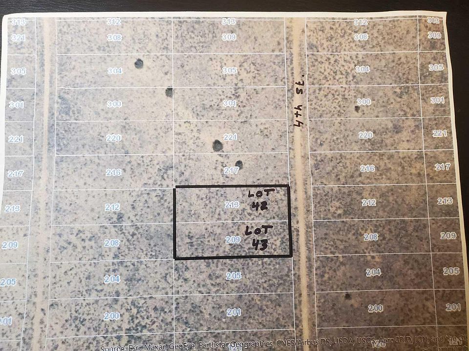 2nd image of 213 4th Ave NE