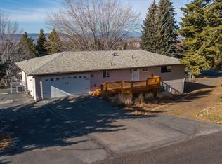 1422 Kimberly Dr, Klamath Falls, OR