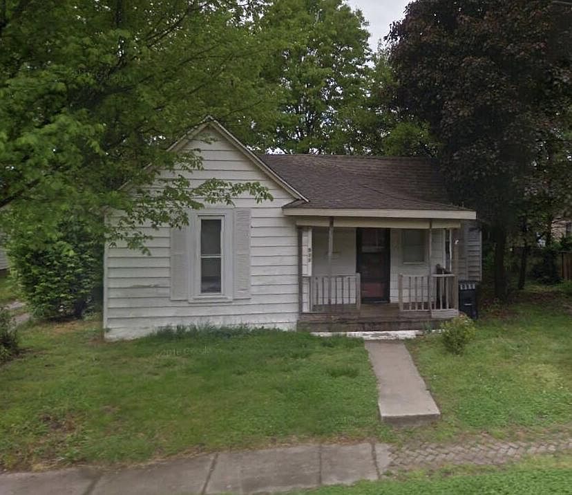 2nd image of 911 S Missouri Ave