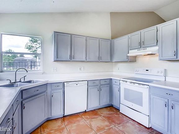 4th image of 11152 Sylvan Pond Cir