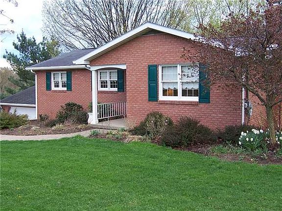 2nd image of 216 Suzanna Dr
