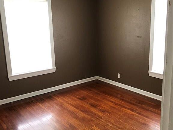 5th image of 906 E Mesquite Ln