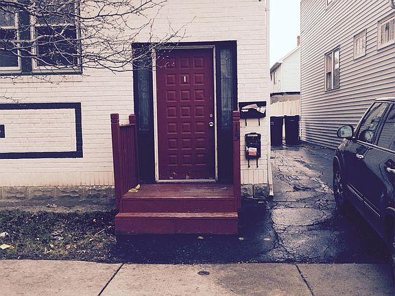 5th image of 15 Blum Ave #2