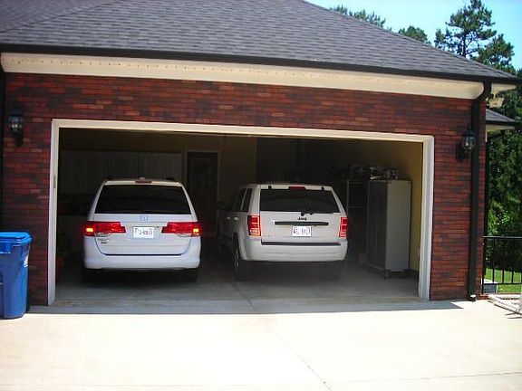 Attached 2 Car Garage ! 