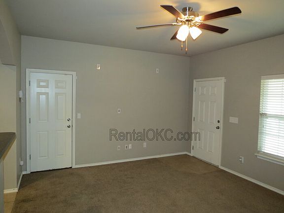 4th image of 8033 Sunny Pointe Ln