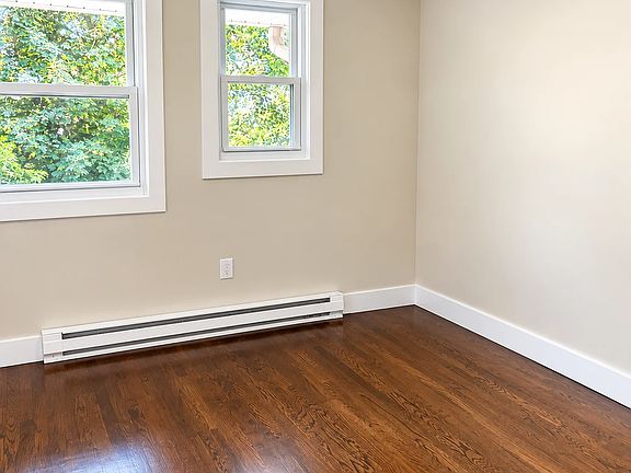 3rd image of 285 S Center St #16