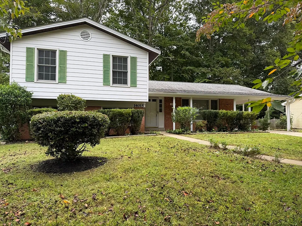 14015 Congress Dr