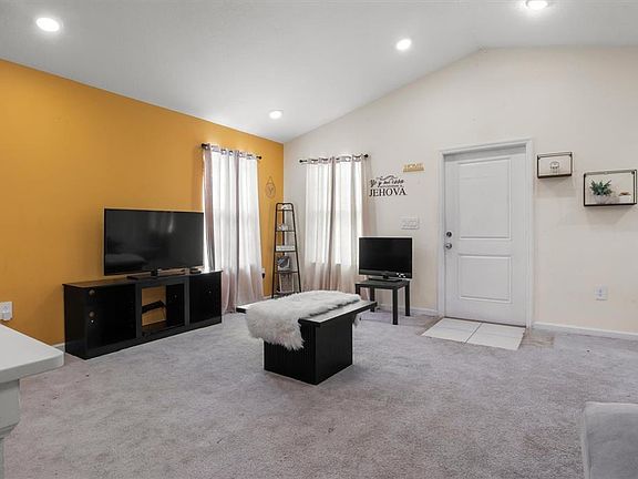 4th image of 1665 Teagan Ln