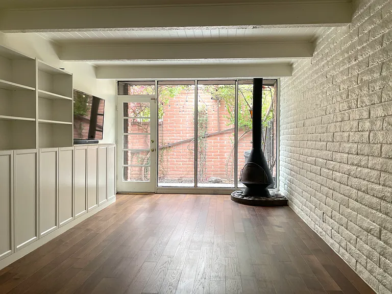 3012 N 32nd St #20 — Photo 8