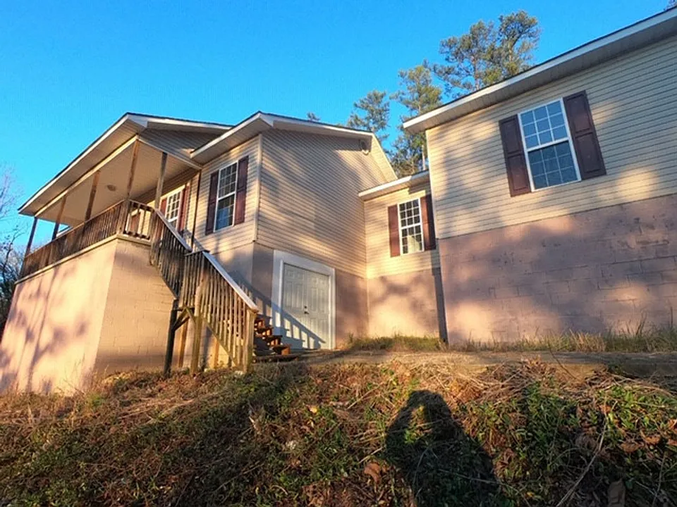 4855 Woodland Trl