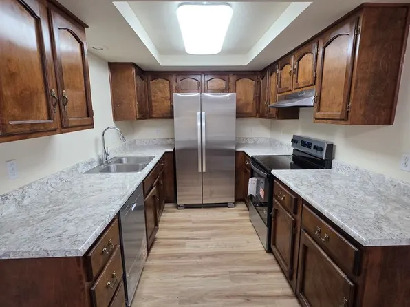 DR150.01, 809 NW C St APT A, Grants Pass, OR 97526
