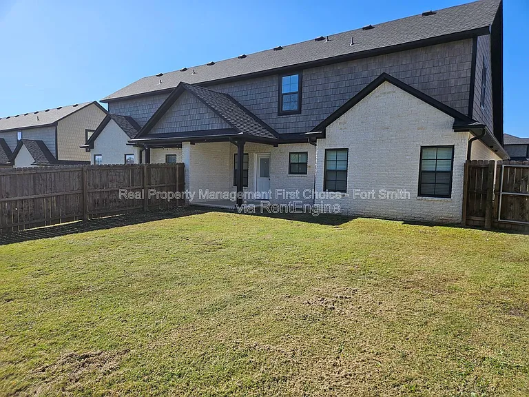 9905 Landry Dr — Photo 24