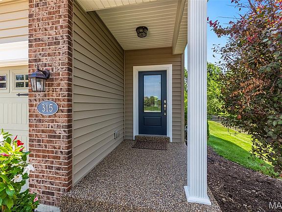 2nd image of 315 Fronterra Ct