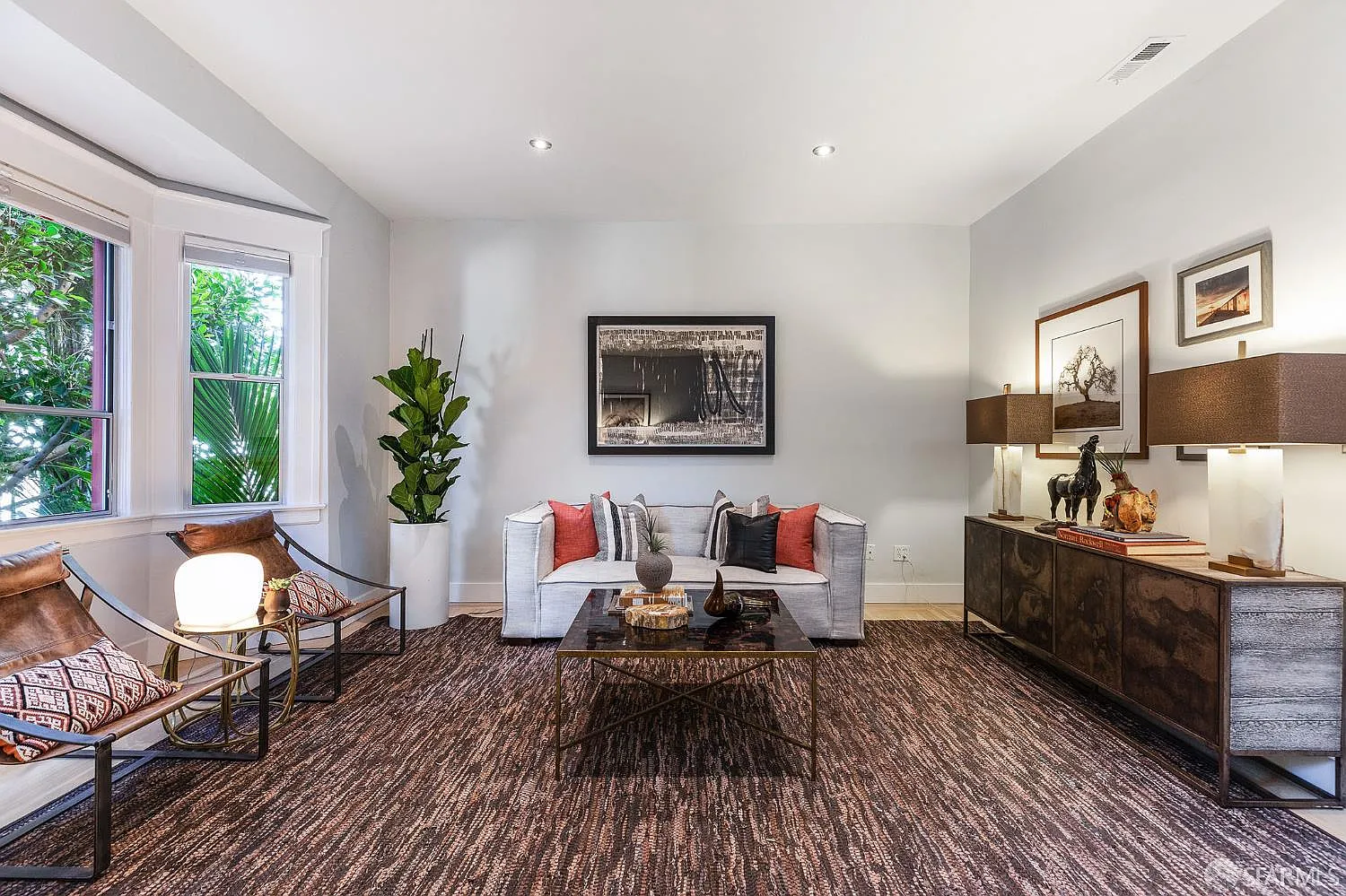 2 bed, 2.0 bath, 1147 sqft, $6,950 — Photo 4