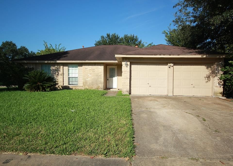 1st image of 2603 Hollymist Dr
