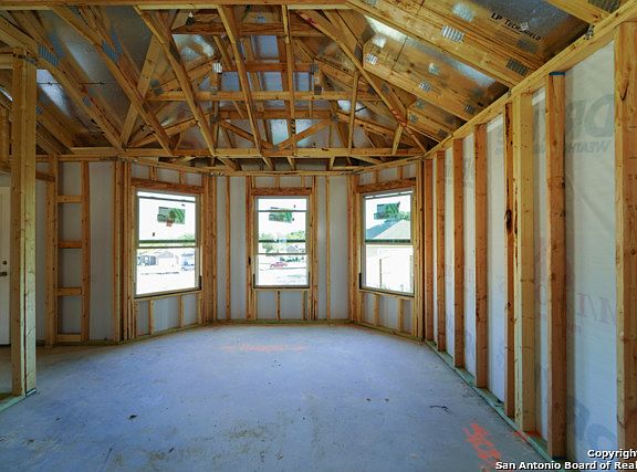 3rd image of 6215 Alta Puerta