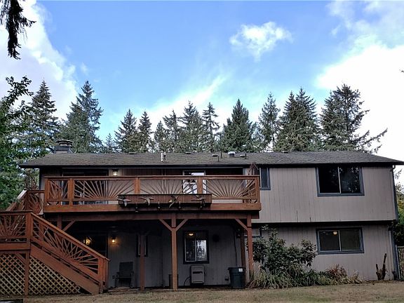 3rd image of 9911 62nd Ave Ct E