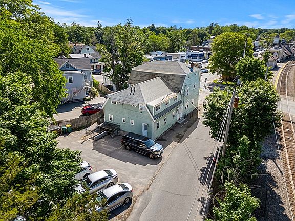 4th image of 63 Cottage Ln
