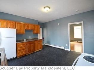 8 Ingalls St #1, Worcester, MA 01604