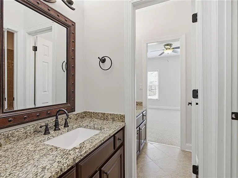 730 Rose Creek Cir — Photo 37