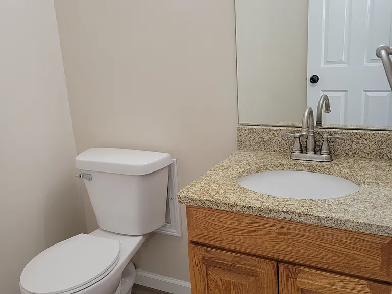 311 Heritage Ct — Photo 17