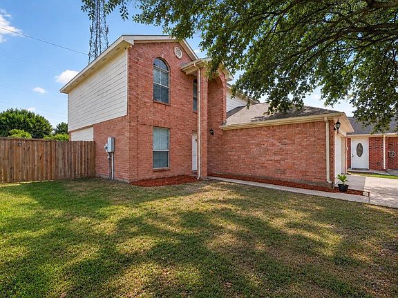 2nd image of 9707 Royal Crest Way