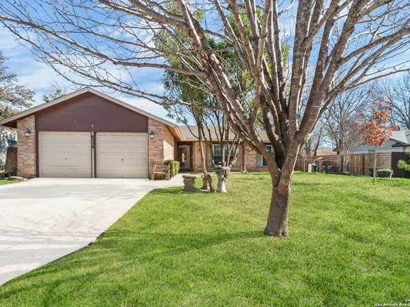 8339 SHOAL CREEK DR, San Antonio, TX 78251