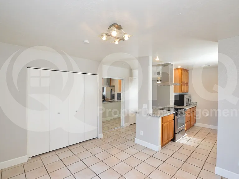 850 S River Dr #1044 — Photo 5