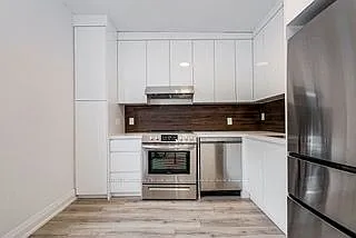 288 Markham St #UPPER 2ND FLOOR — Photo 5