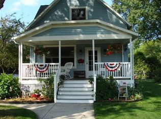 313 N William St, Ludington, MI 49431