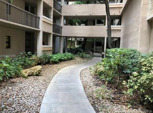 6800 Cypress Rd APT 109, Plantation, FL 33317