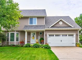 1010 SE Dolan Dr, Grimes, IA 50111