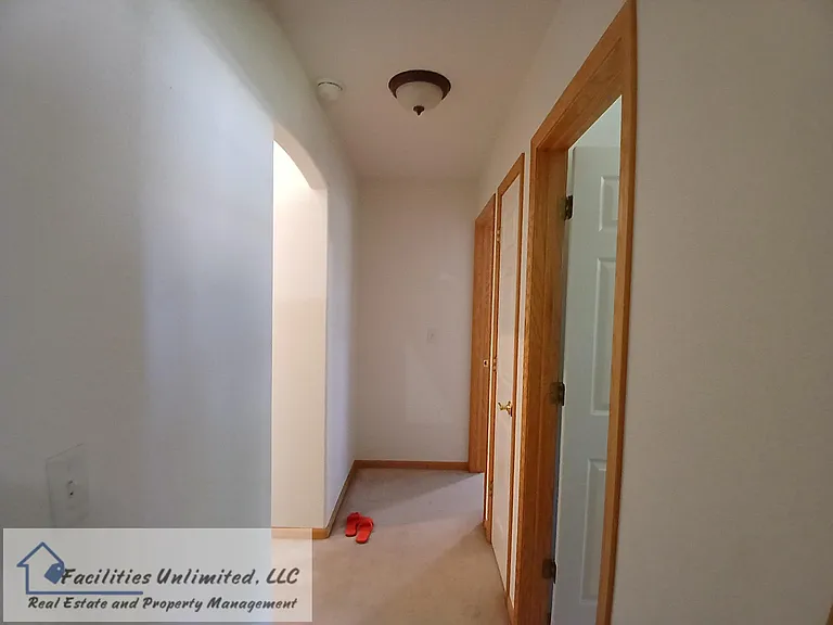 3402 Green Spring Dr — Photo 18