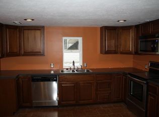 1010 Fulton St W APT 3, Grand Rapids, MI 49504