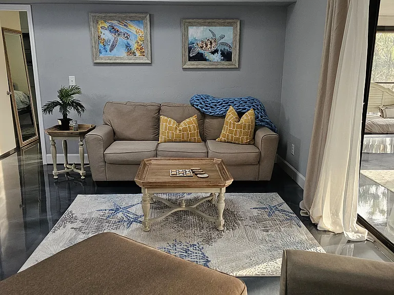 11131 Caravel Cir — Photo 14