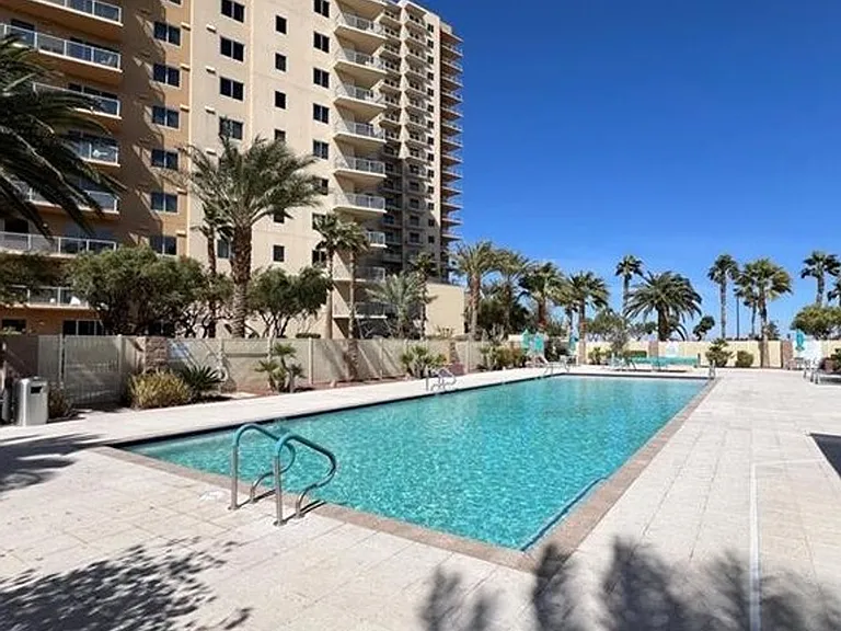 8255 Las Vegas Blvd S #1122 — Photo 36