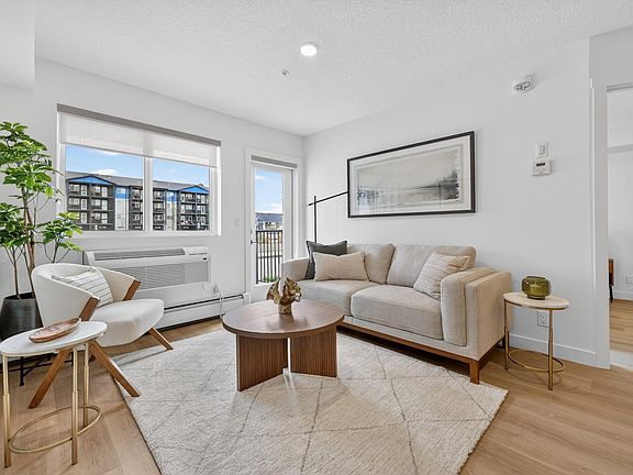 3rd image of 151 Skyview Bay NE #1545630