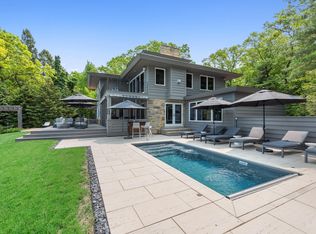 50011 Calla Ave, New Buffalo, MI 49117