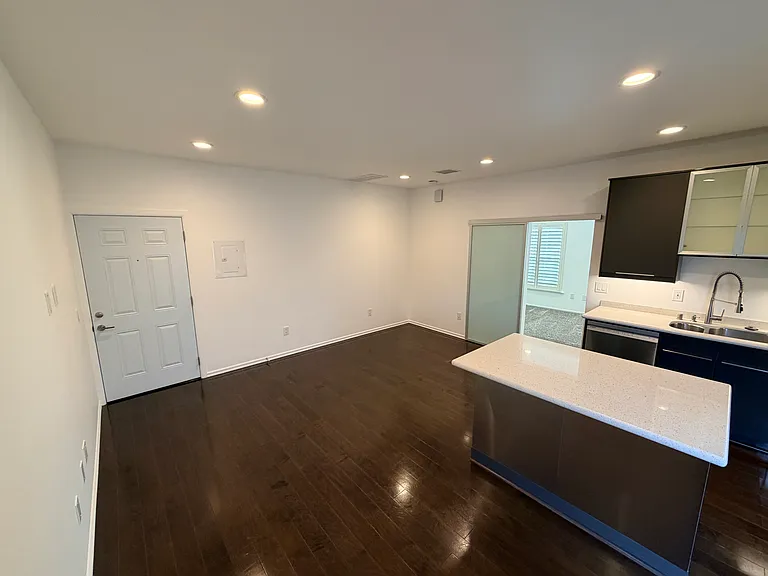 1119 Poinsettia Dr #A4 — Photo 11