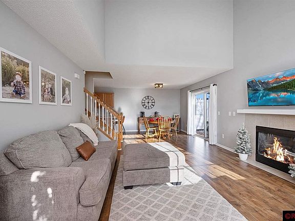 3rd image of 2507 Yellowstone Dr