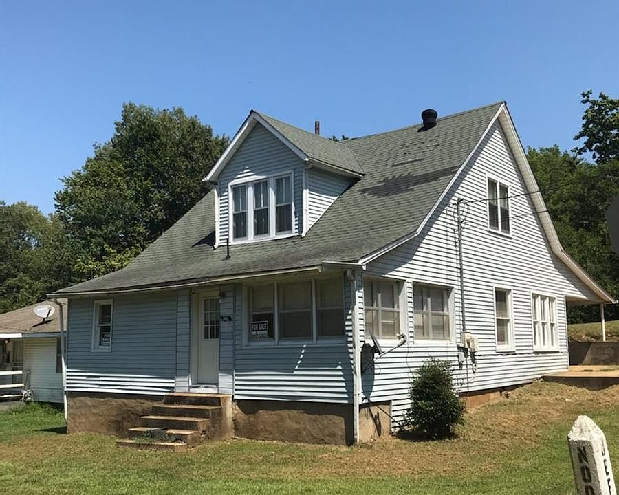 1st image of 1002 Nooney St