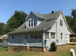 1002 Nooney St, Poplar Bluff, MO 63901