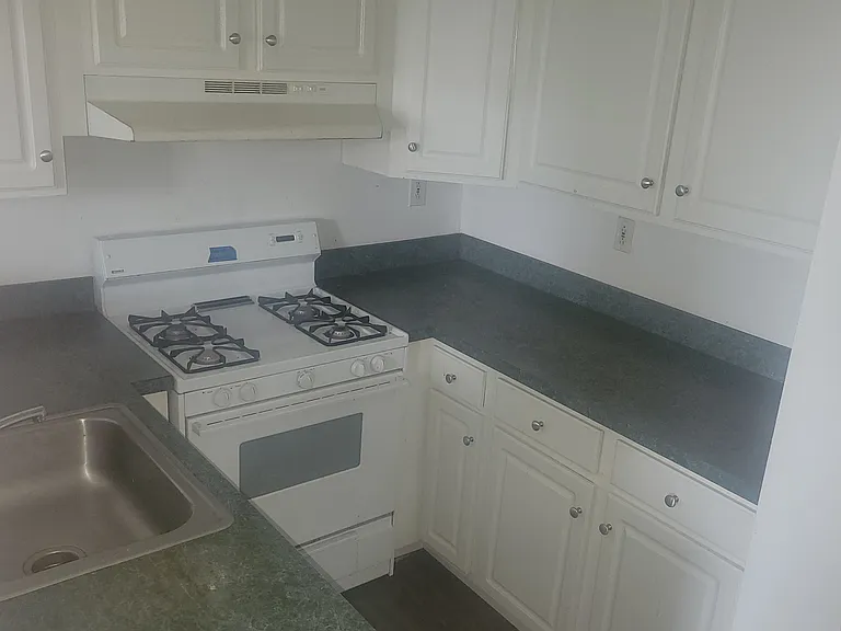 1807 Fairmount Ave #3 — Photo 7