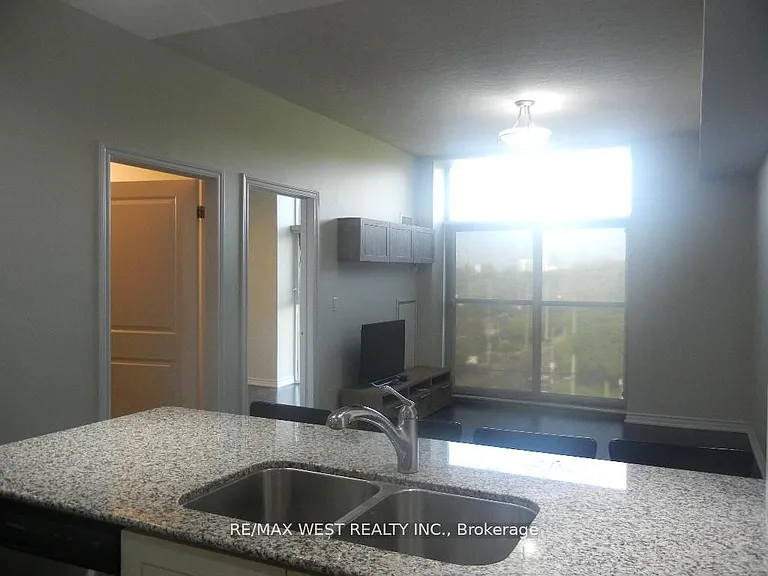 427 Aberdeen Ave #406 — Photo 10